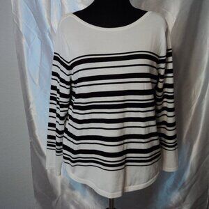 Women's Pullover Sweater White w/Black Strips